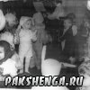 На Новогоднем утреннике, встреча 1991   Лодыгина Аня, Барсуков Алёша, Постников Миша, Прилучный Дима, макаров Саша.