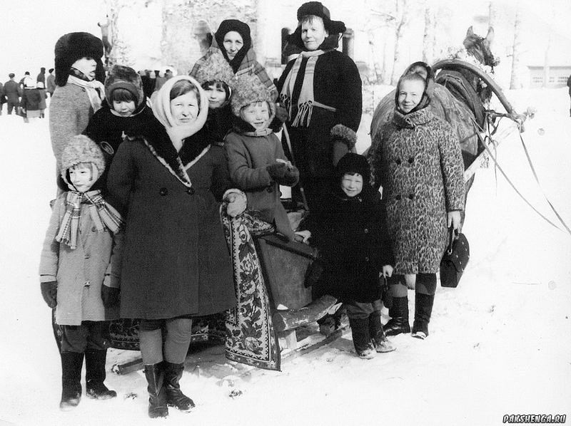 на празднике "Проводы зимы"
