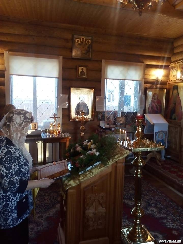 22 ноября, в день рождения святой блаженной Матроны Московской. Праздничный молебен. Службу провел о. Сергей (Тараканов)