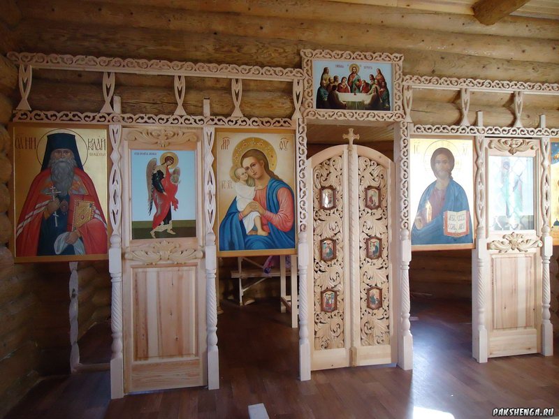 Установка иконостаса. Октябрь 2015г