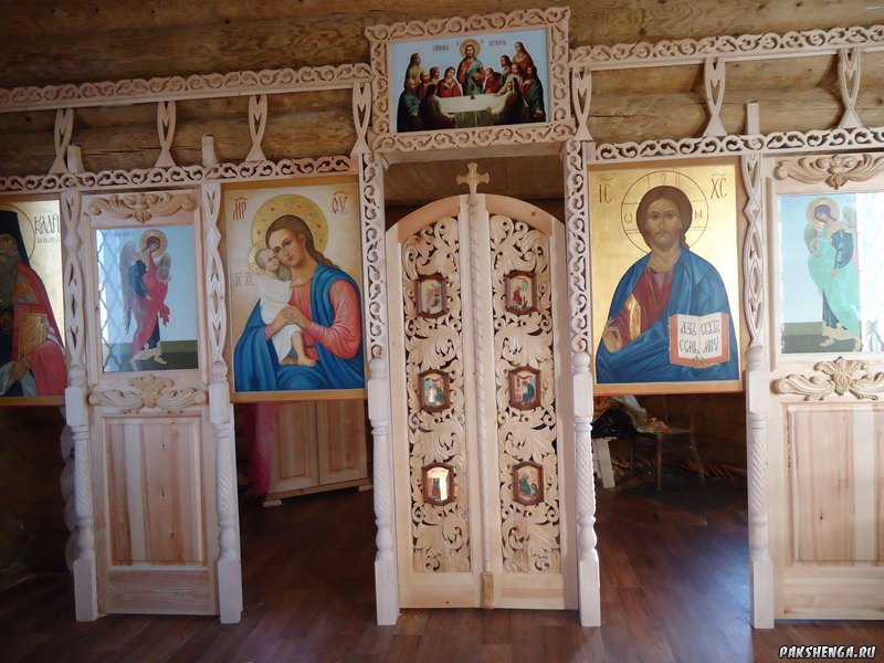 Установка иконостаса. Октябрь 2015г