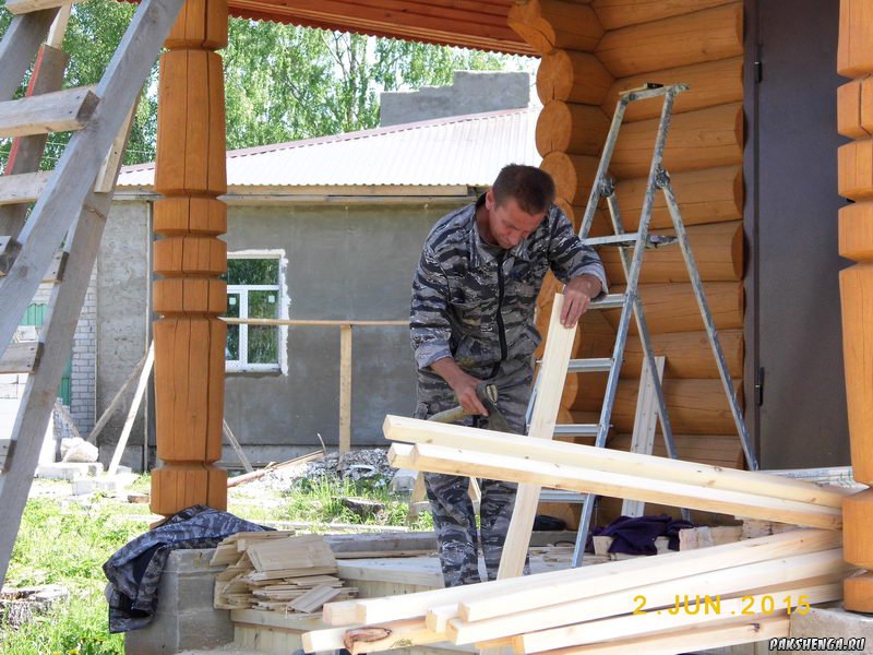 Обустройство крыльца. Июнь 2015 г.